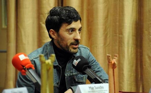 El actor Andrés Gertrúdix durante la presentación. / FRAN JIMÉNEZ
